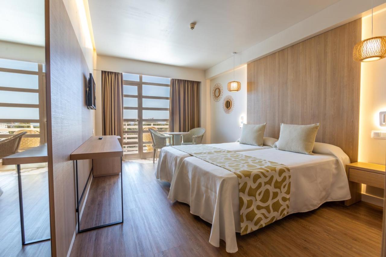 Ona Palmira Paradise Paguera ปาเกรา ภายนอก รูปภาพ