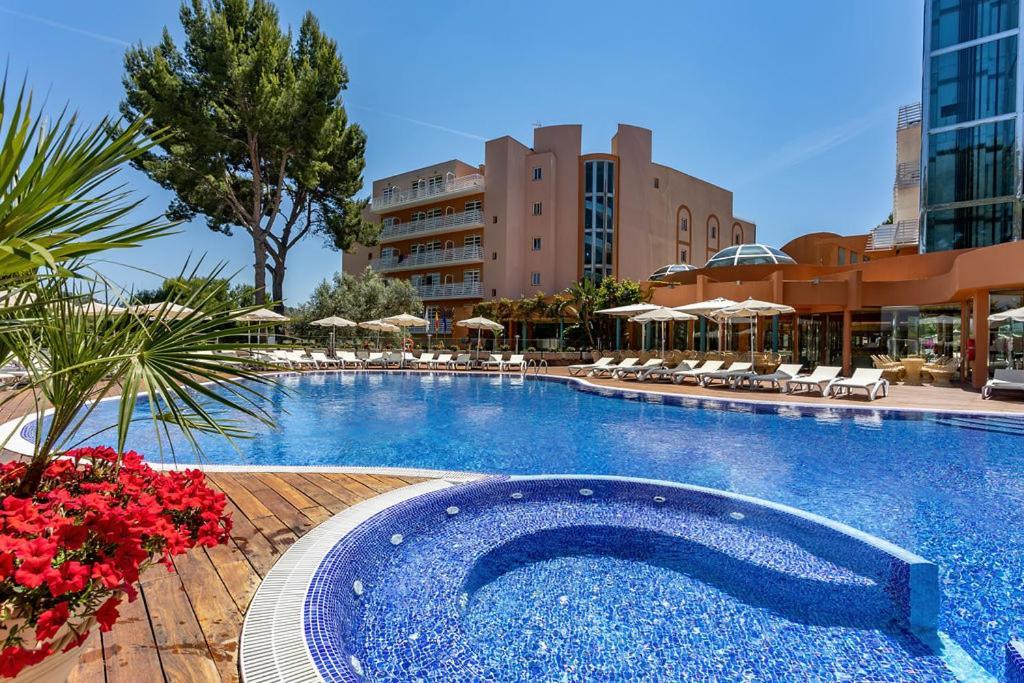 Ona Palmira Paradise Paguera ภายนอก รูปภาพ